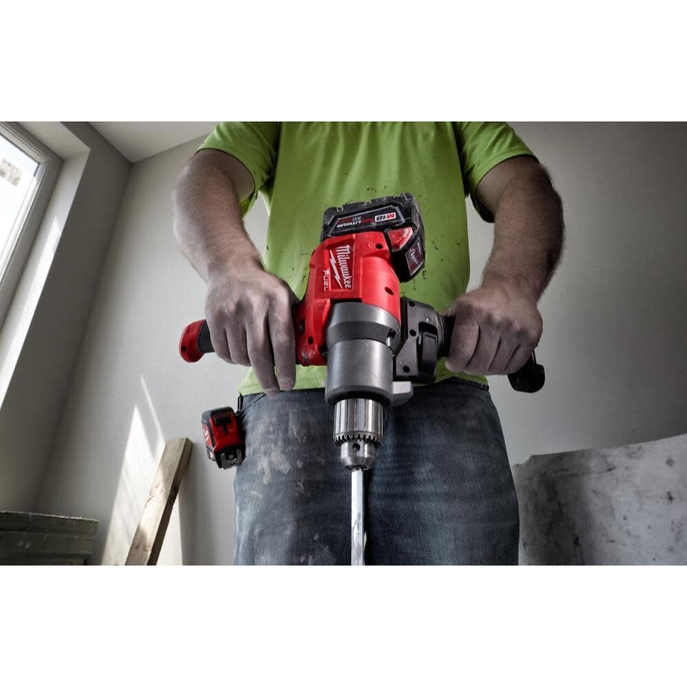Milwaukee Mud Mixer half-inch chuck locks the attachment securely.