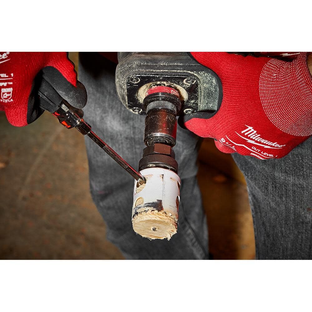 Universal arbors enable quick changes with Milwaukee hole saw system.
