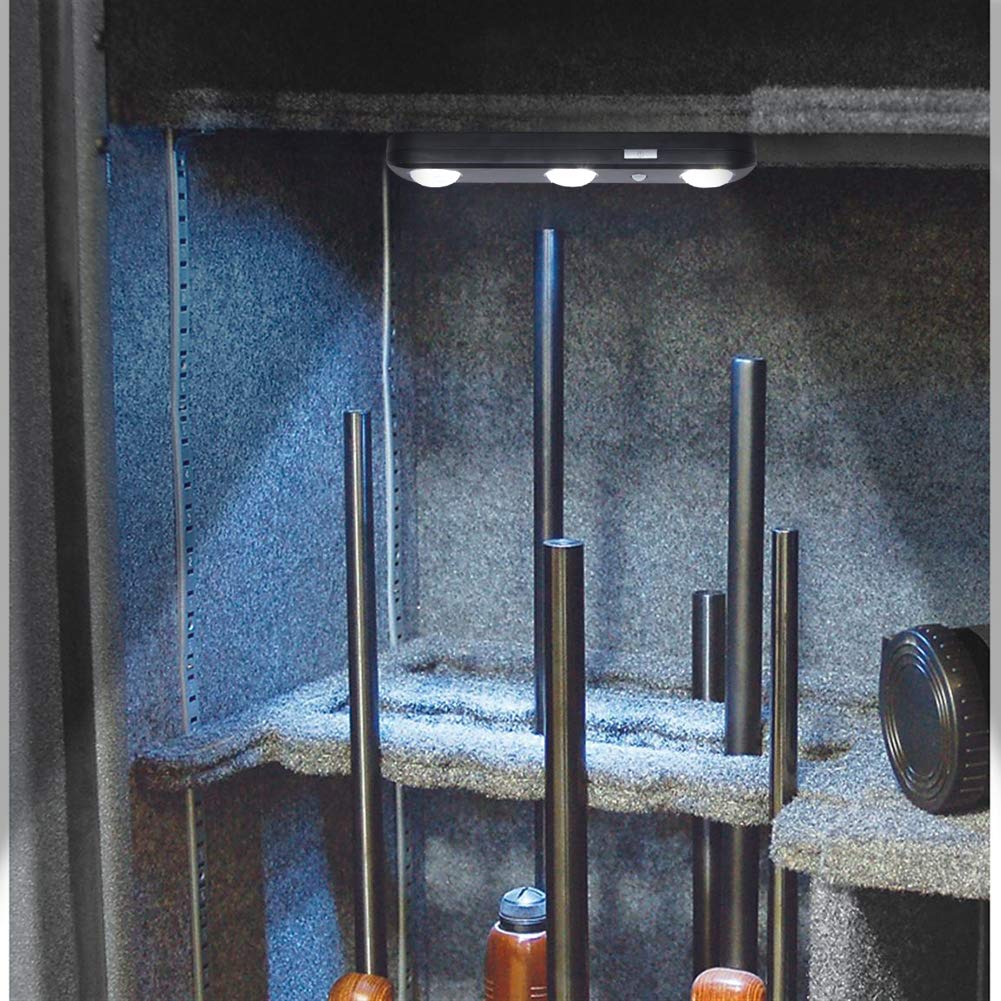 MIND&ACTION Gun Safe Lights powered by three AA batteries for flexible placement