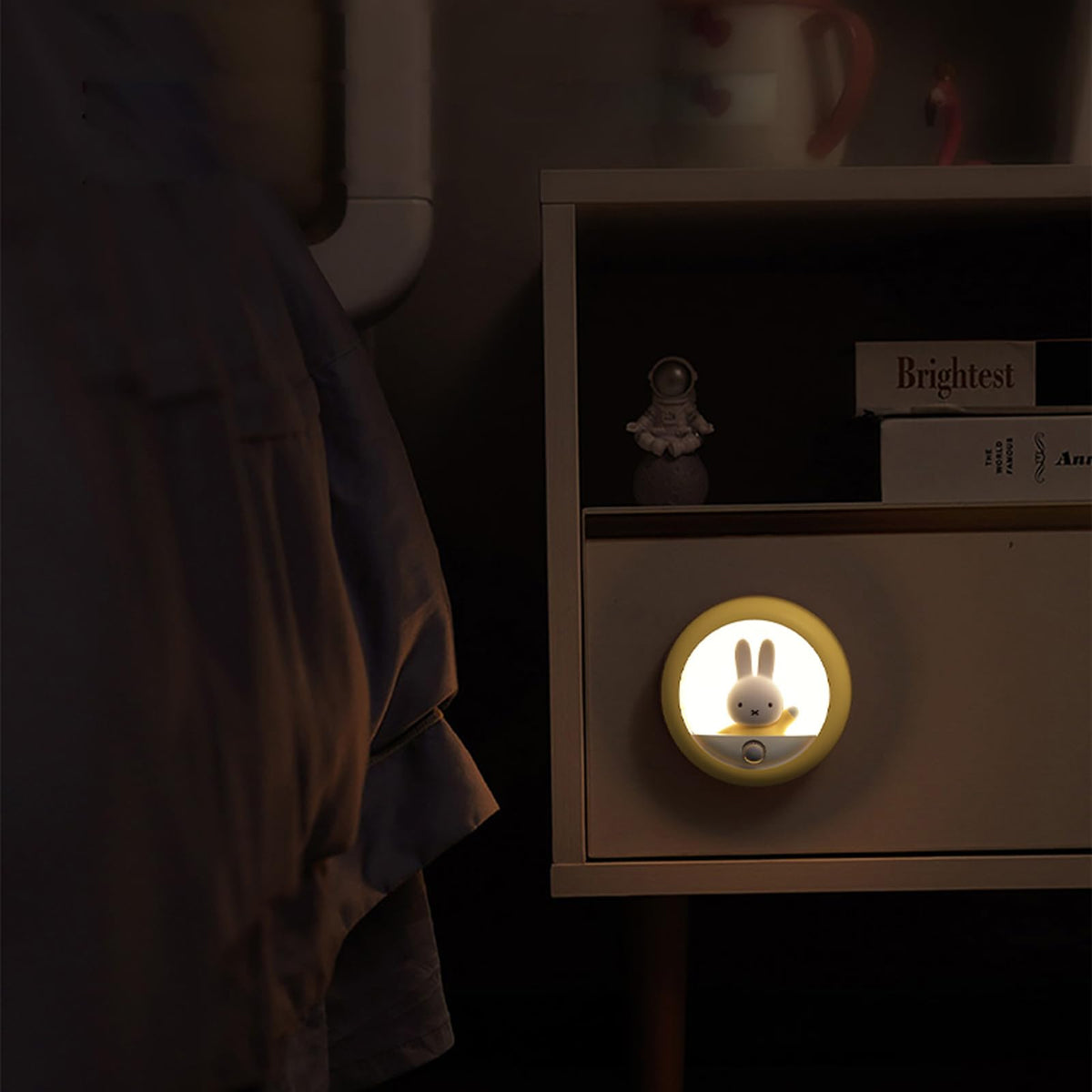 MIPOW Miffy yellow light hung by a lanyard for portability