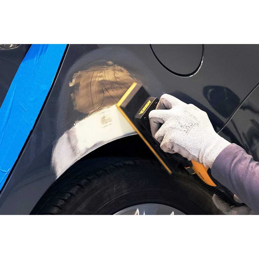 Mirka Dry Guide Coat Black demonstrates easy application process