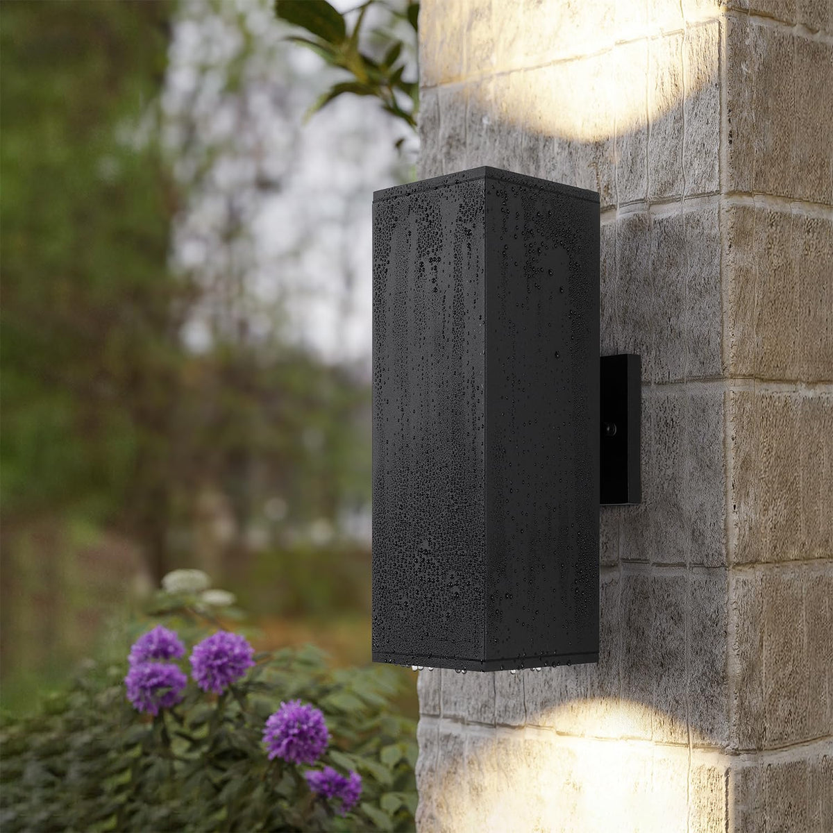mirrea tempered glass covers top and bottom keep insects out.