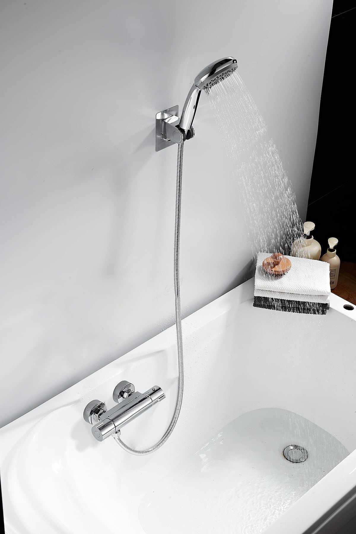 MISSMIN chrome finish faucet highlighting elegant design and durable brass construction.