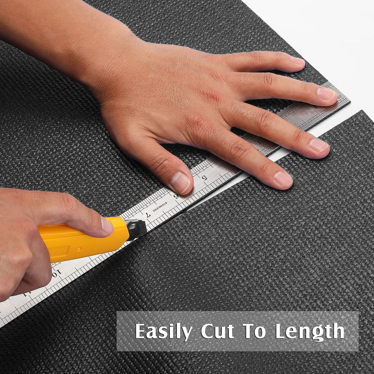 MIXPOWER grid lines help measure and cut the liner accurately.