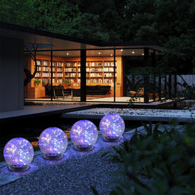 MLKNK weather-resistant garden globe lights withstand outdoor conditions.
