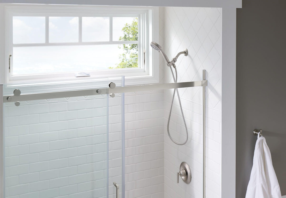 2.5 GPM flow ensures steady water pressure from Moen 20091SRN.