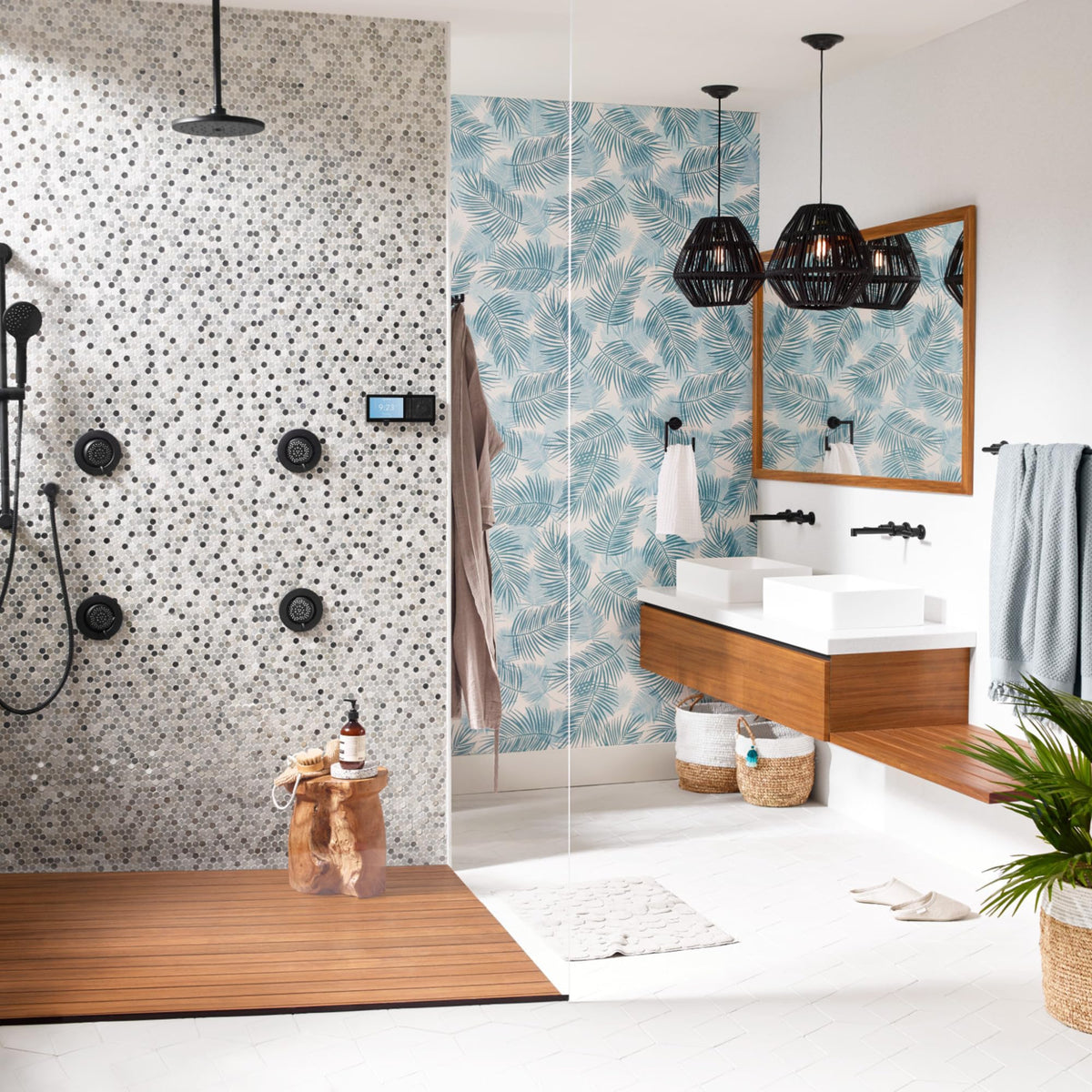 Moen Eco Performance full spray delivers broad coverage for a refreshing shower.