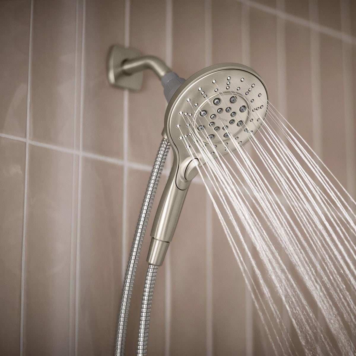 Moen Engage high-durability construction stands up to daily use and wear.
