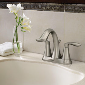 Aerated flow demonstration from Moen Eva faucet for everyday tasks