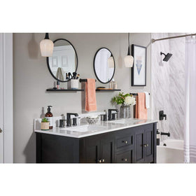 Moen Genta 84763BL water flow demonstrates smooth, steady stream.