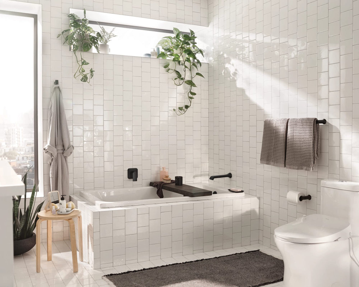 Moen Genta LX durable matte black finish complements modern bathrooms.