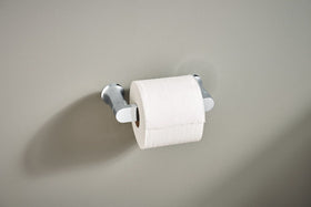 Effortless installation with Moen Genta LX wall mount.
