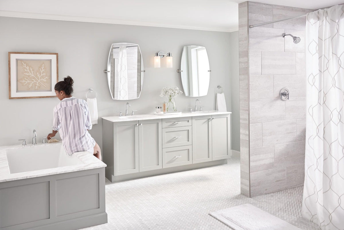 Moen Gibson chrome fit and finish example in a bathroom