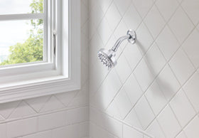 Moen Ignite Chrome high-pressure 2.5 GPM flow for thorough rinses