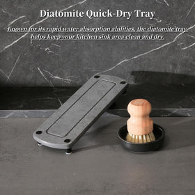 MOMEEMO ceramic brush holder provides organized storage on a stylish drying tray