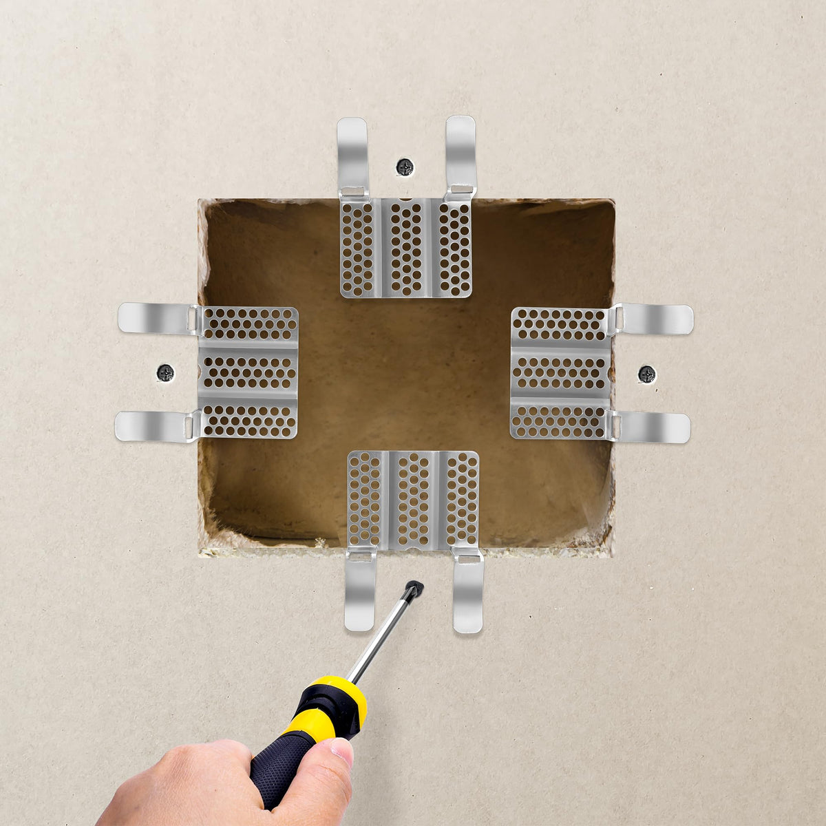 Moonoom clip on flat wall demonstrates potential for a flush repair finish.