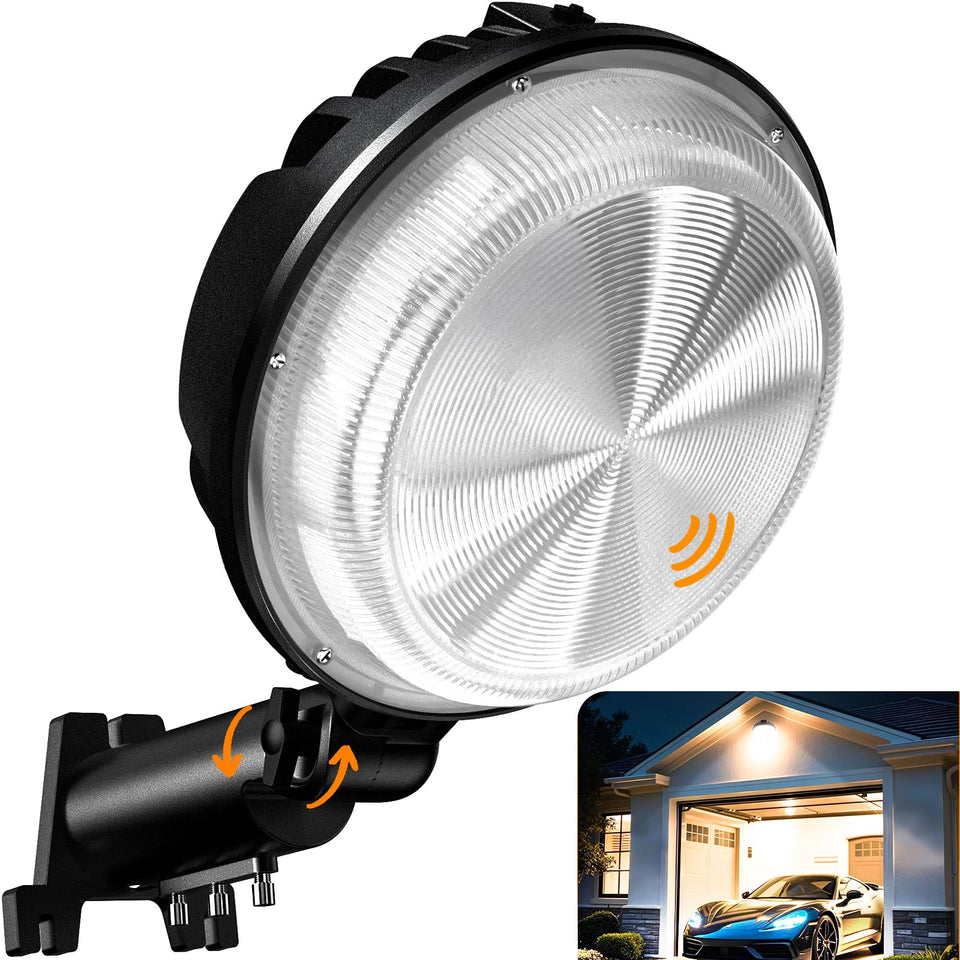 MOONTIP barn light with dusk to dawn sensor for automated outdoor lighting