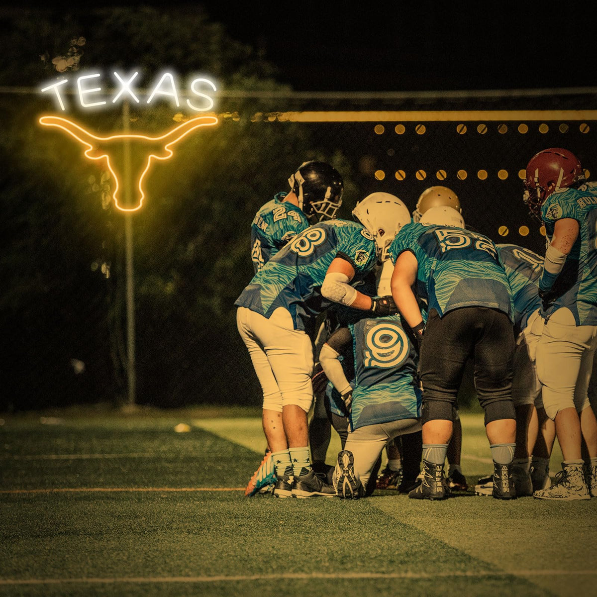 Moweek TEXAS Longhorn neon sign with pre-drilled holes for easy hanging