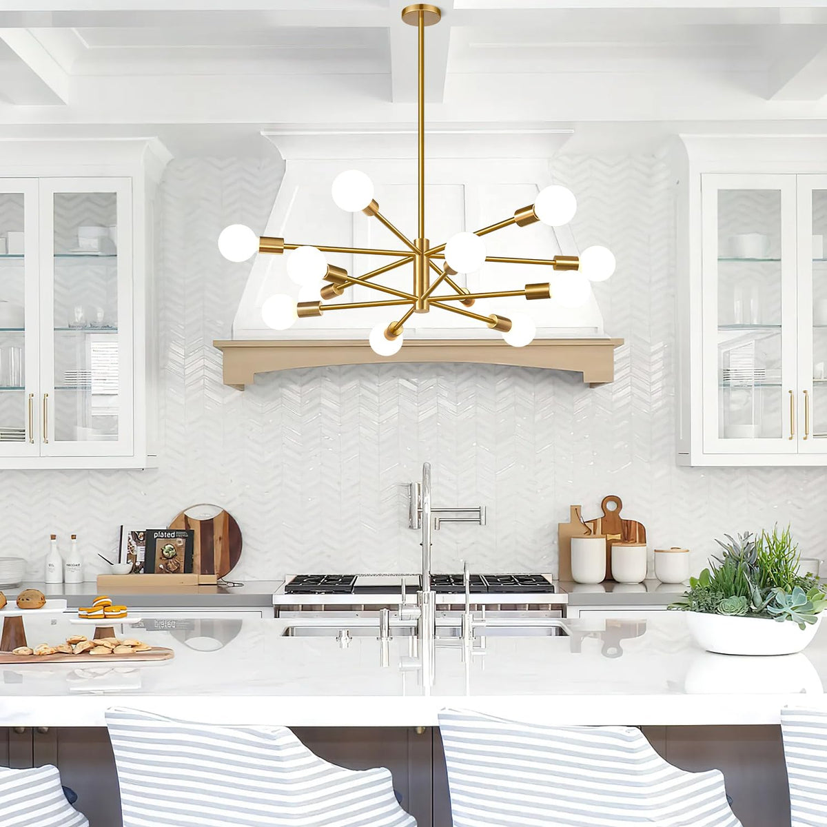 MQMQA dining room ambient lighting supports intimate meals with warm, inviting glow.