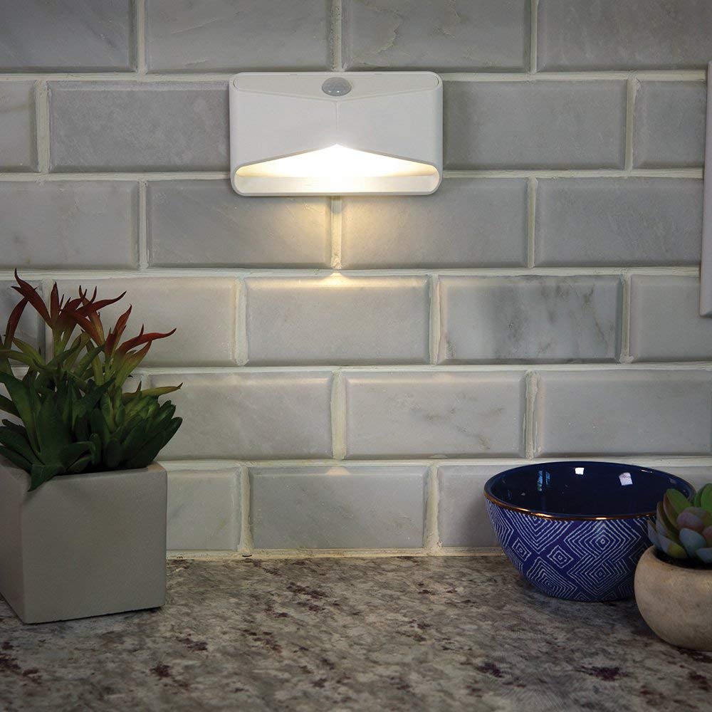Mr Beams MB710 nightlight diffuser face spreads light for wider coverage
