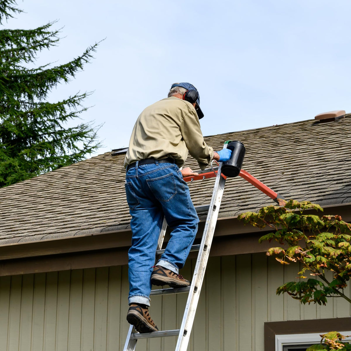 Mr IRONSTONE ladder stabilizer anti-slip pads prevent slips during gutter cleaning.
