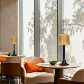 Mr. White portable dining lamp suited for patios and restaurants.