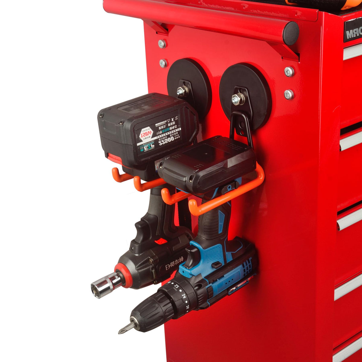 Mutuactor easy-repositioning hooks enable flexible workshop layouts.
