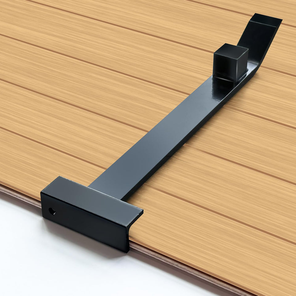 NAACOO heavy duty pull bar with solid square steel block for precise hammer strikes.
