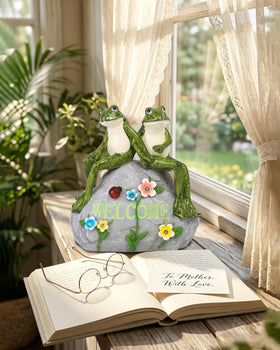 Nacome durable resin frog decor for patios and gardens