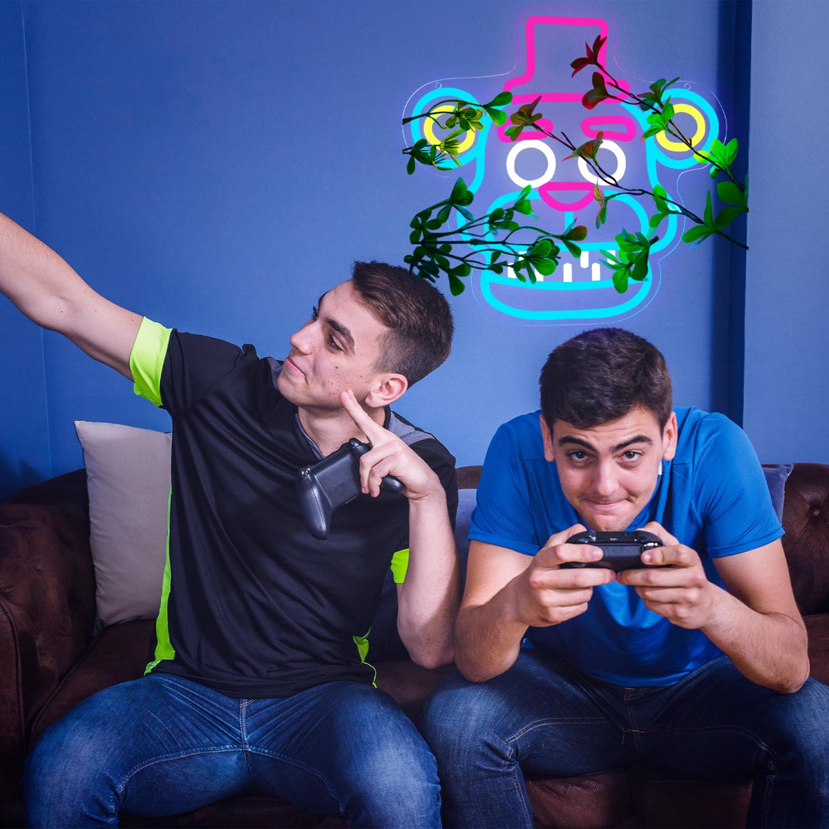 Nacynacy neon sign makes a playful gift for celebrations.
