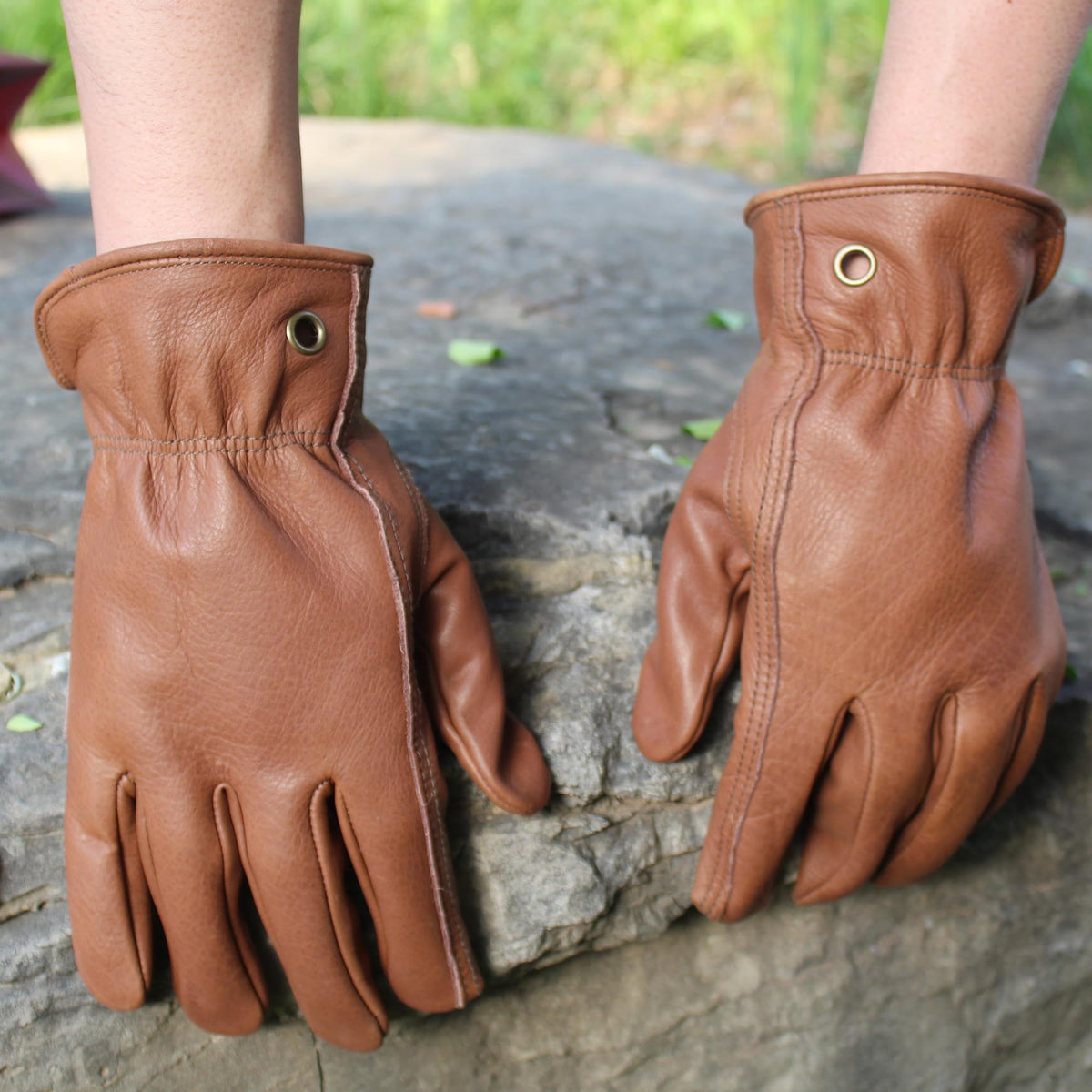 NBLEAGLO Retro brown cowhide gloves with double stitching for durability and longevity