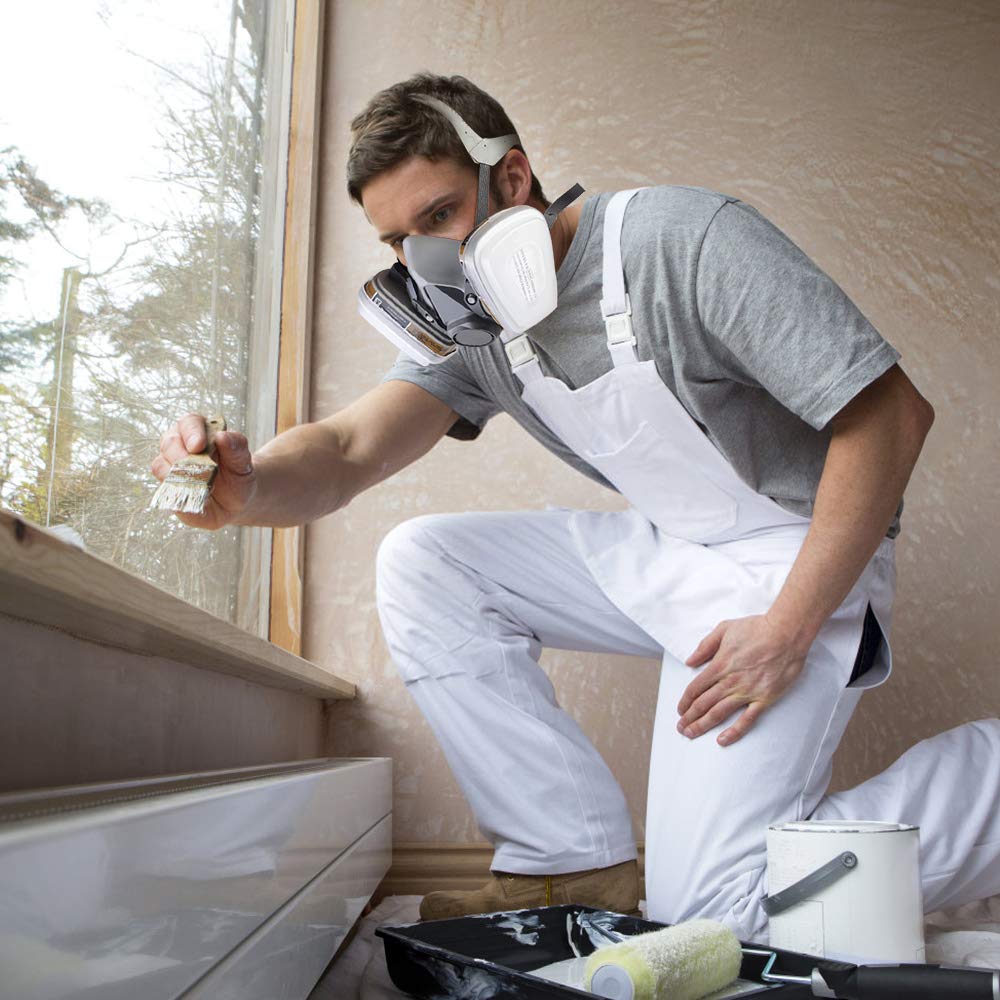 Dual filtration helps reduce exposure to organic vapors and particles in workshops.