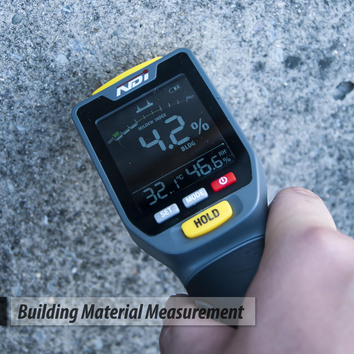 NDI 7 in 1 moisture meter includes batteries and HOLD for immediate use