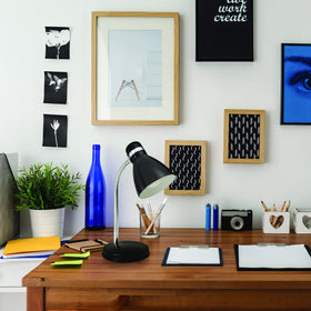 Newhouse Lighting Oxford bedside-setup offers easy reading light for late nights.