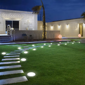 NFESOLAR IP65 stainless steel shell withstands rain and splashes