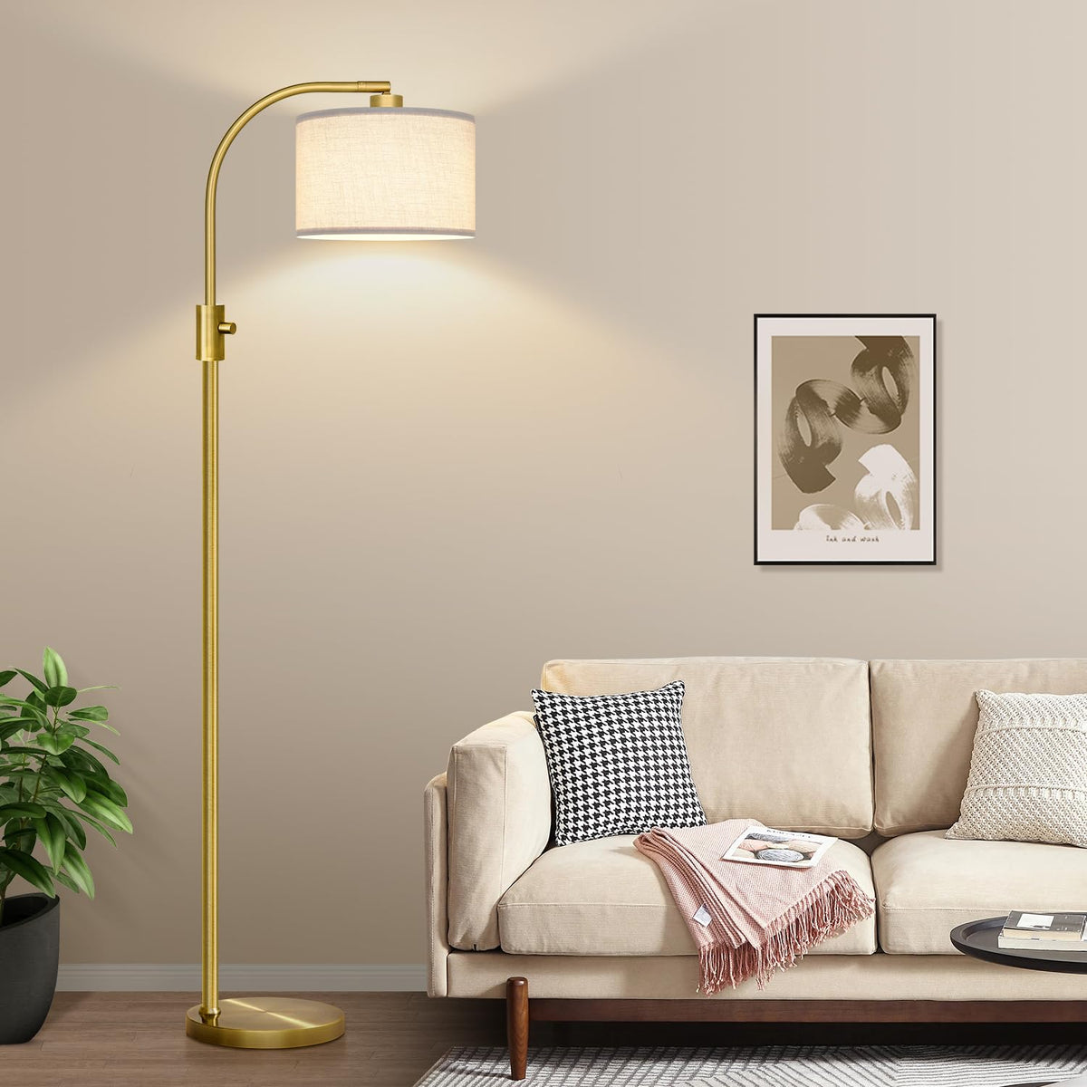 Nintiue corner-friendly floor lamp suitable for living rooms and bedrooms.