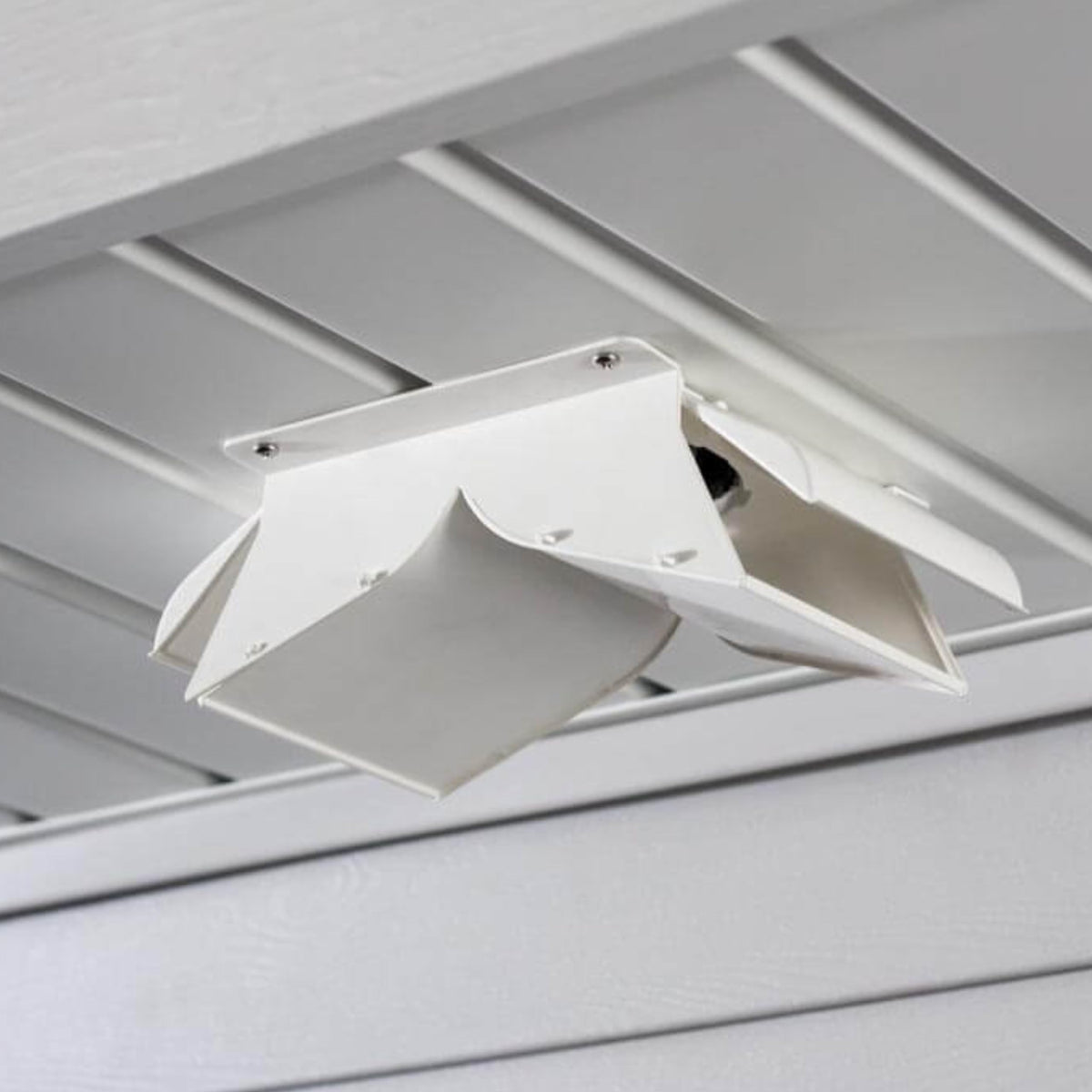 No-Pest Vent dual door design closeup shows bird-proof feature and backdraft prevention.