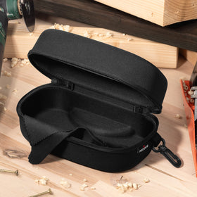 NoCry semi-hard shell emphasizes durable protection during transport