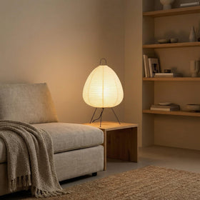 Nogy Akari Noguchi lamp as a focal point in Japandi interior.