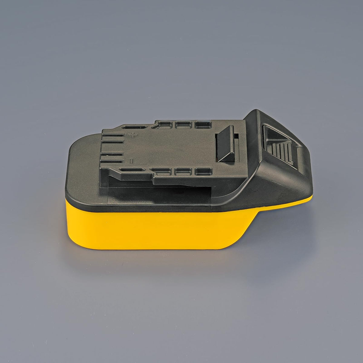 Internal PCB and robust contacts inside the NovaQuantic adapter.