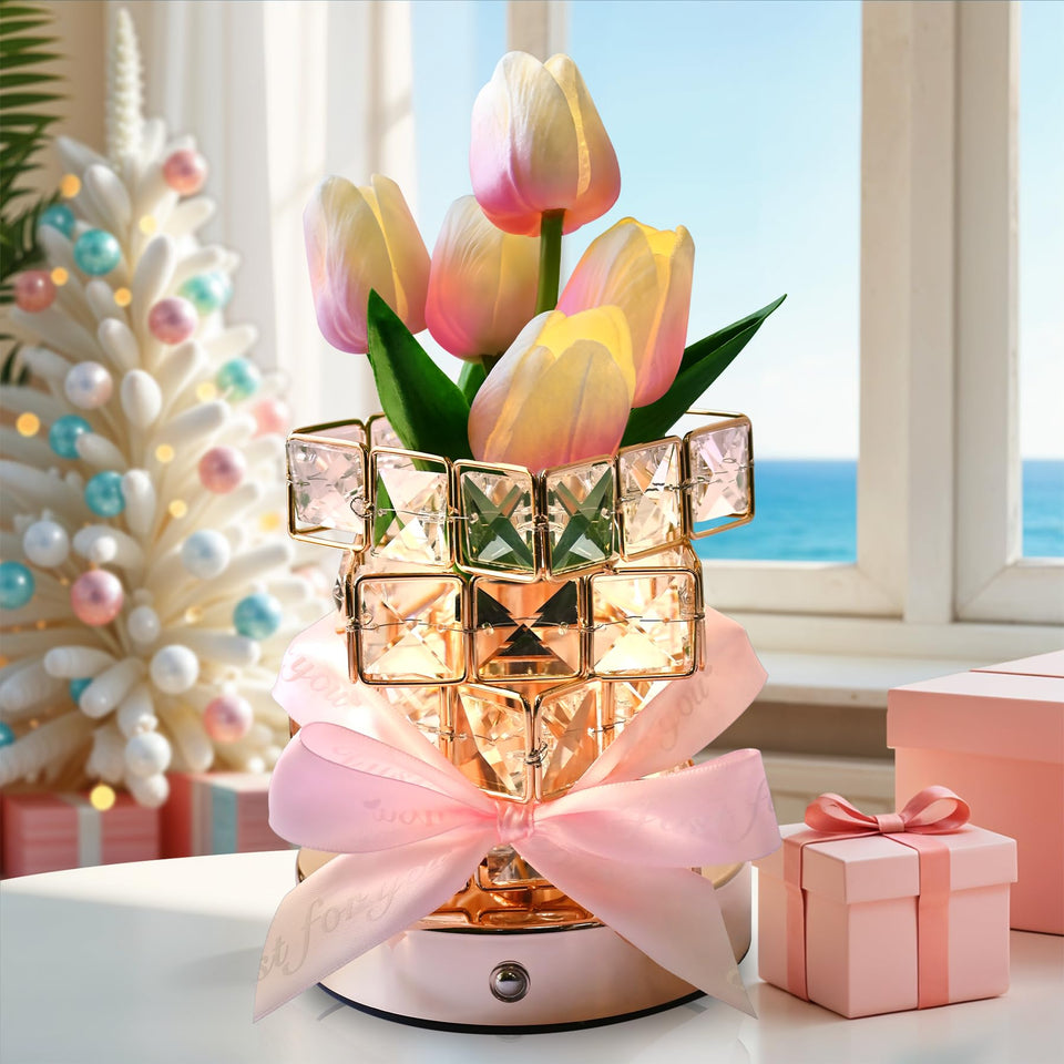 NuuNuy Tulips Lamp with rechargeable base for cordless convenience and warm ambiance.