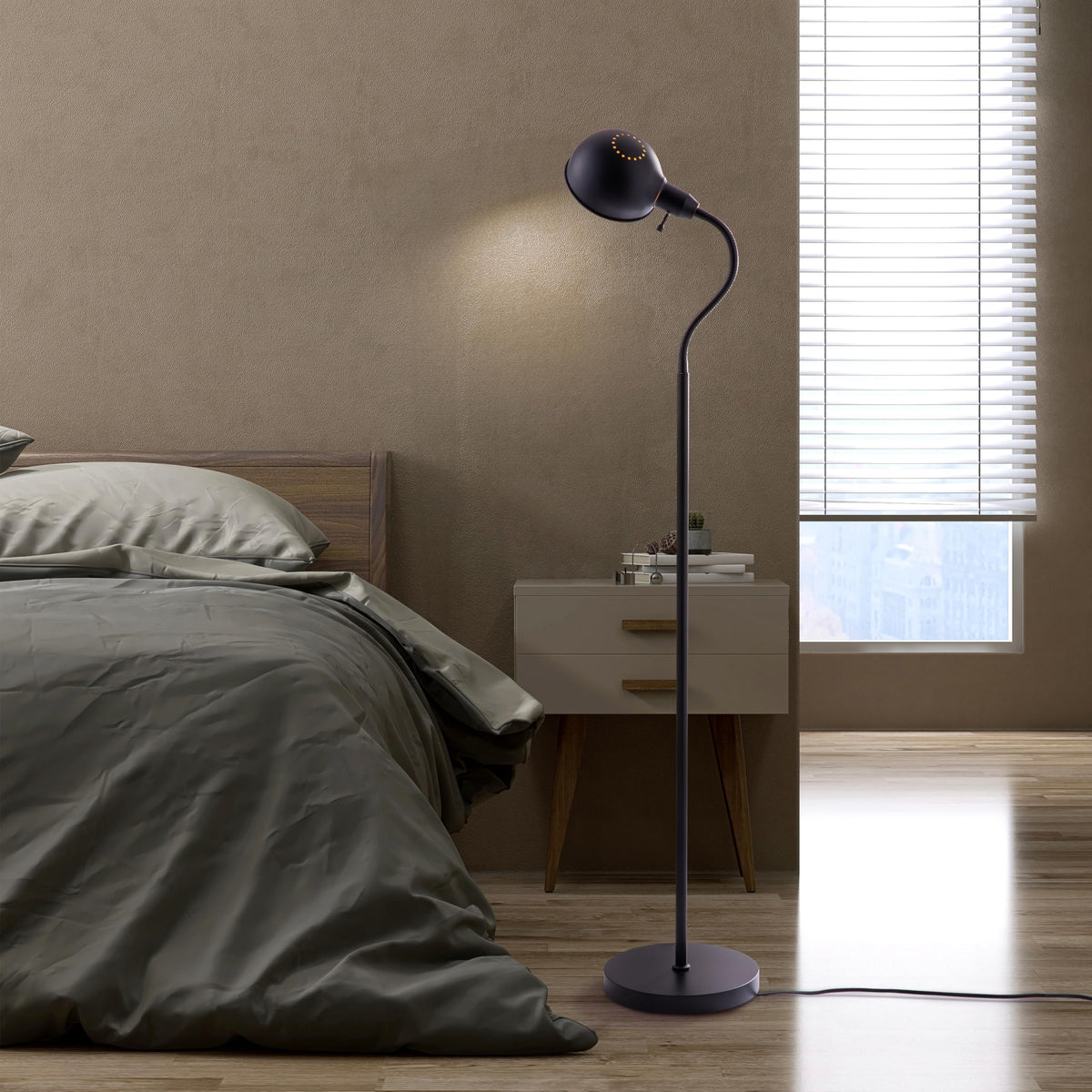 O'Bright Nova reading nook demonstrates convenient, adjustable focus.