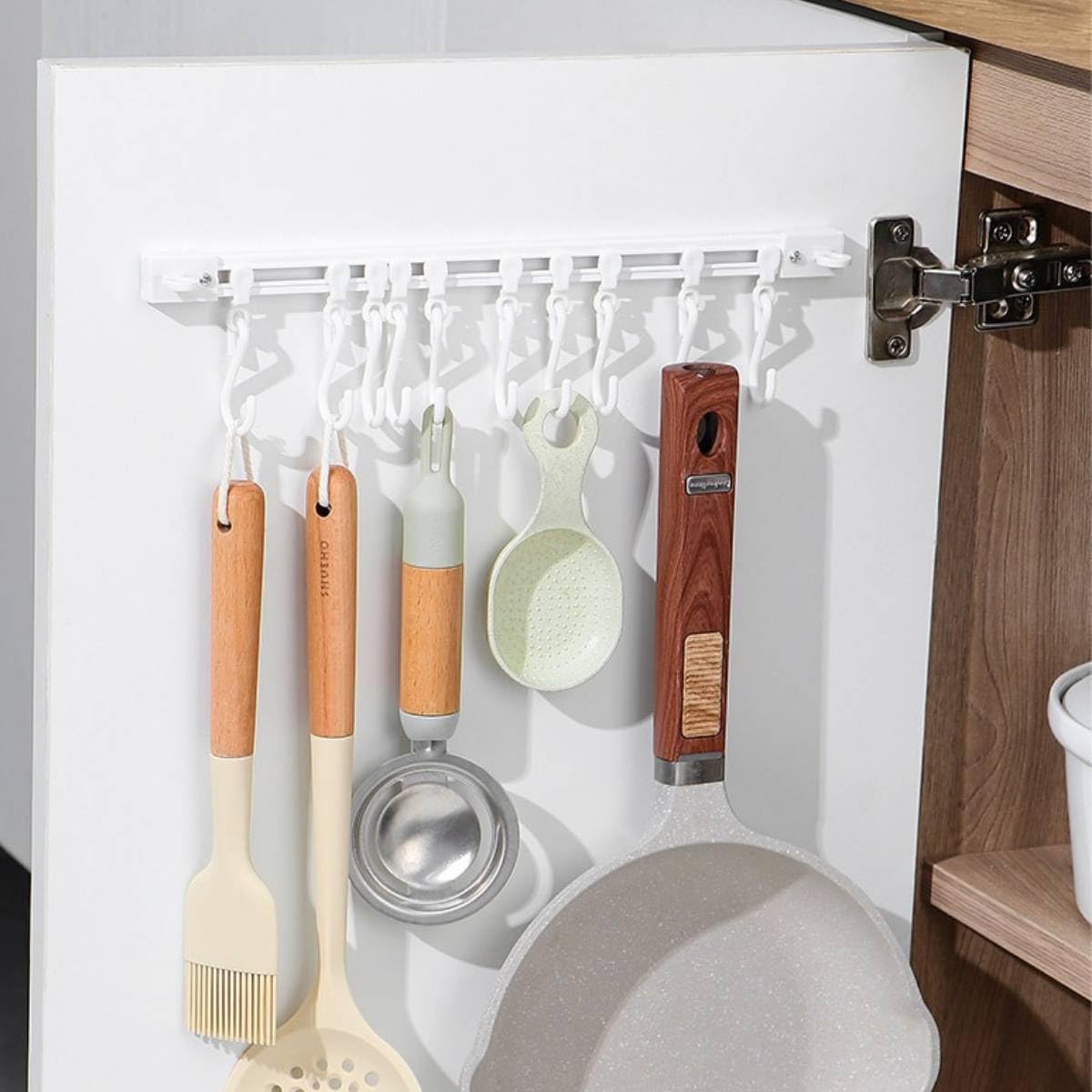 OEOEKHDJ rental-friendly no-drill solution for apartments