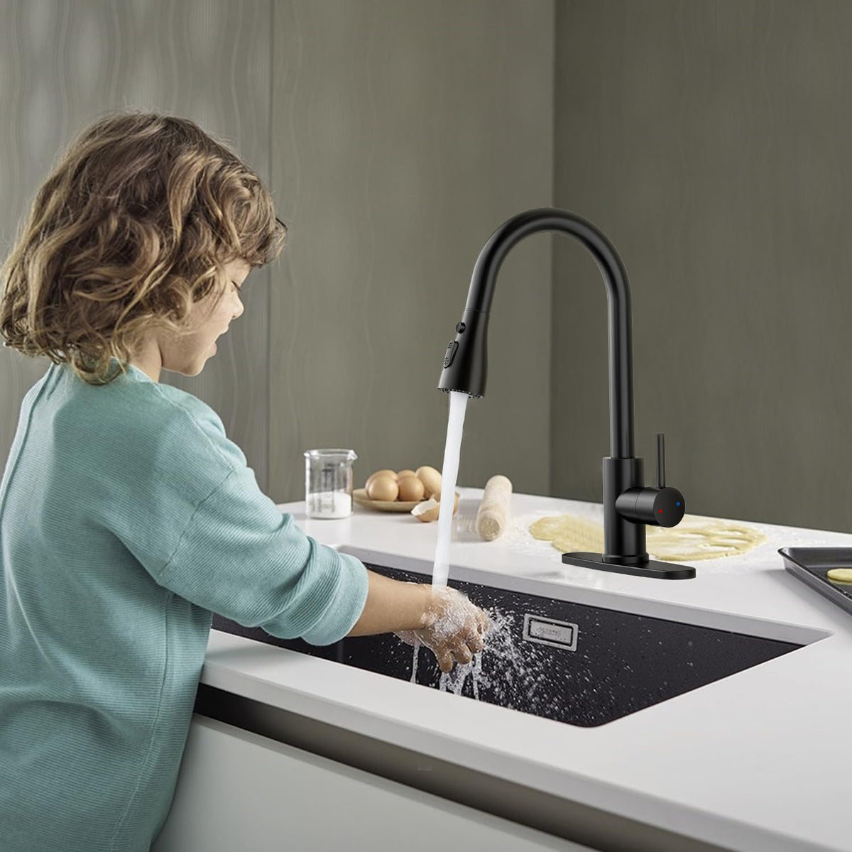Oersitor faucet rotates 360 degrees for easy access