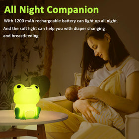 OkiyiD silicone baby night light is safe and kid-friendly.