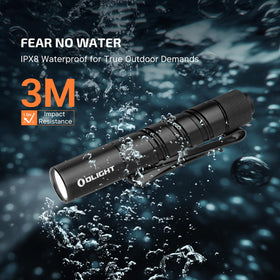 OLIGHT I3T 2 EOS AAA battery access and compartment.
