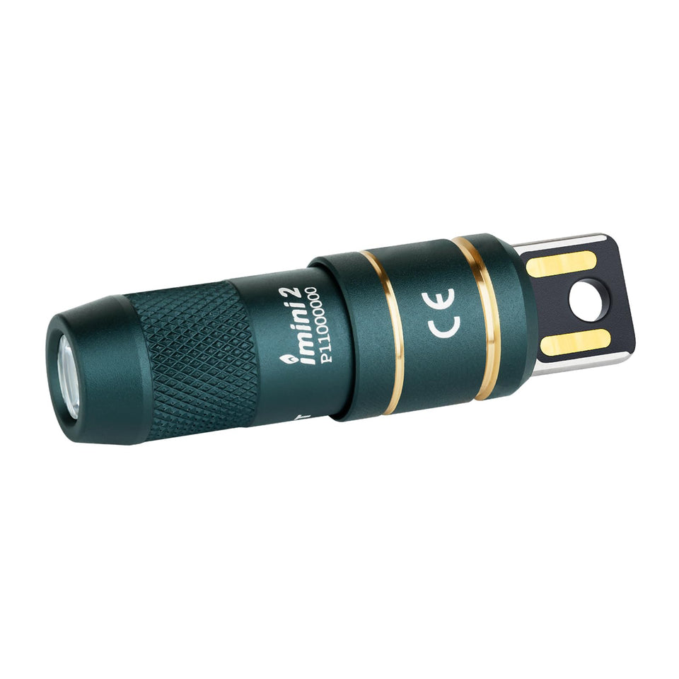 OLIGHT IMINI 2 compact design for easy daily carry.