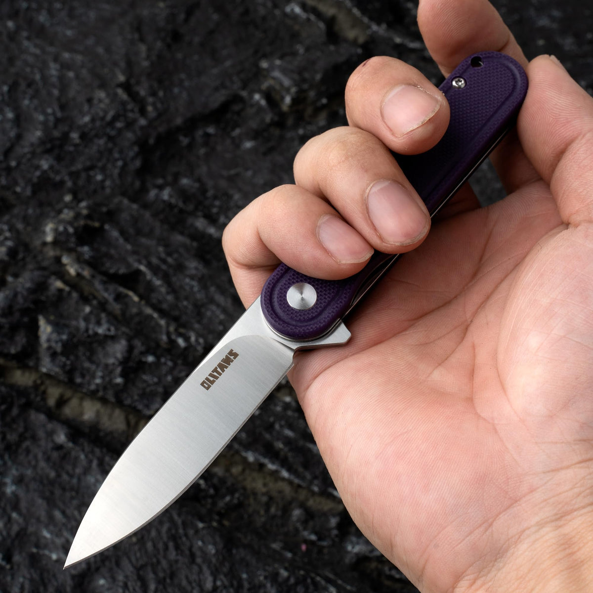 OLITANS G040 tucked in pack for outdoor carry