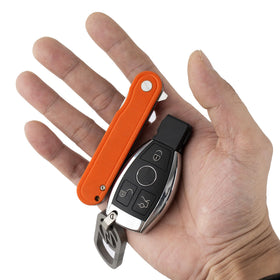 OLITANS G040 in-pocket carry with deep-carry clip for discreet urban use.