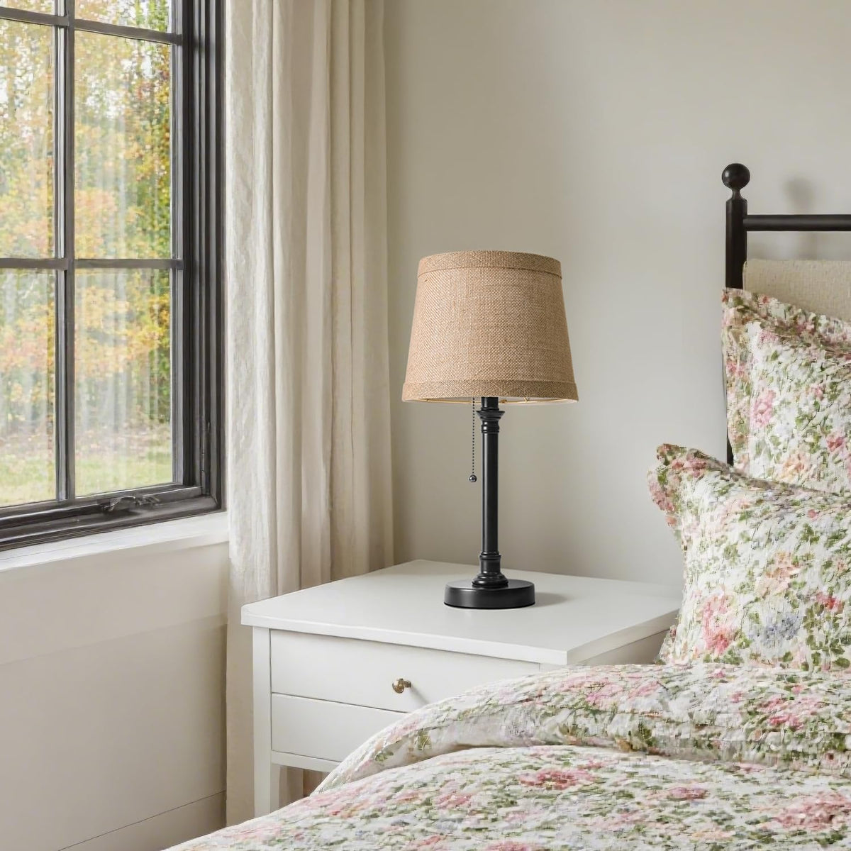 Oneach rustic farmhouse decor ideal for living rooms.